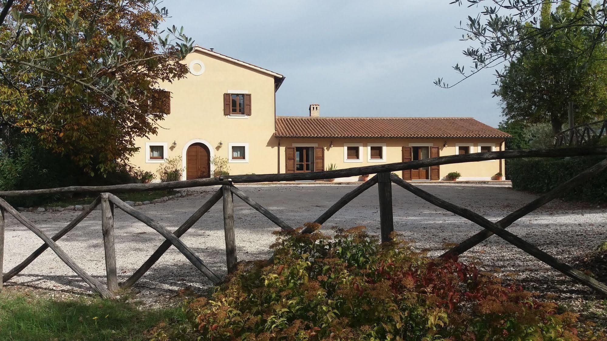 Tenuta Colverano Монтефалко Екстериор снимка